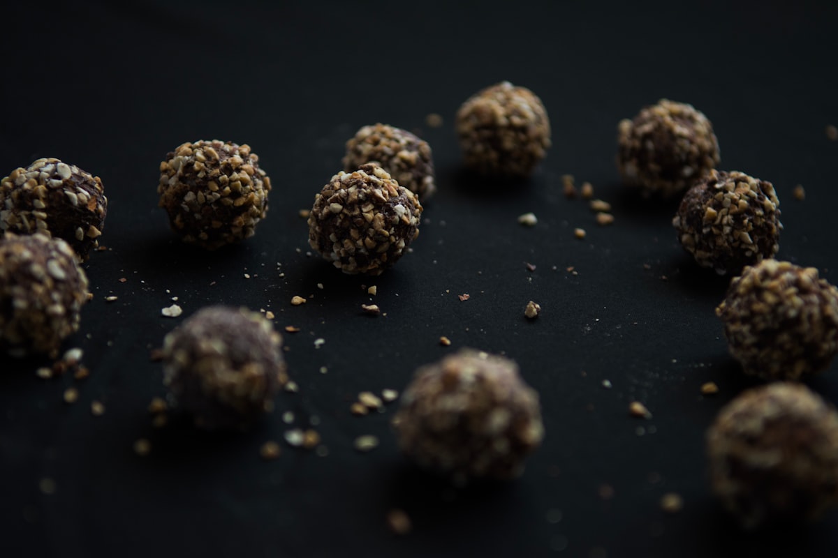 Seasonal ingredient selection and seasonal snack ideas